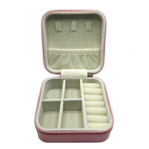 Pink Jewelry Box with Gold 'MAMA'